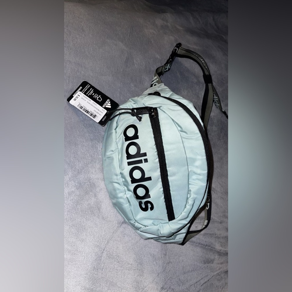 Adidas core waist pack